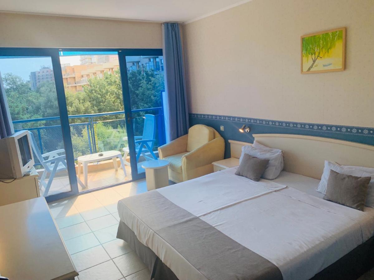 Aphrodite Hotel (Adults Only) Golden Sands Bagian luar foto