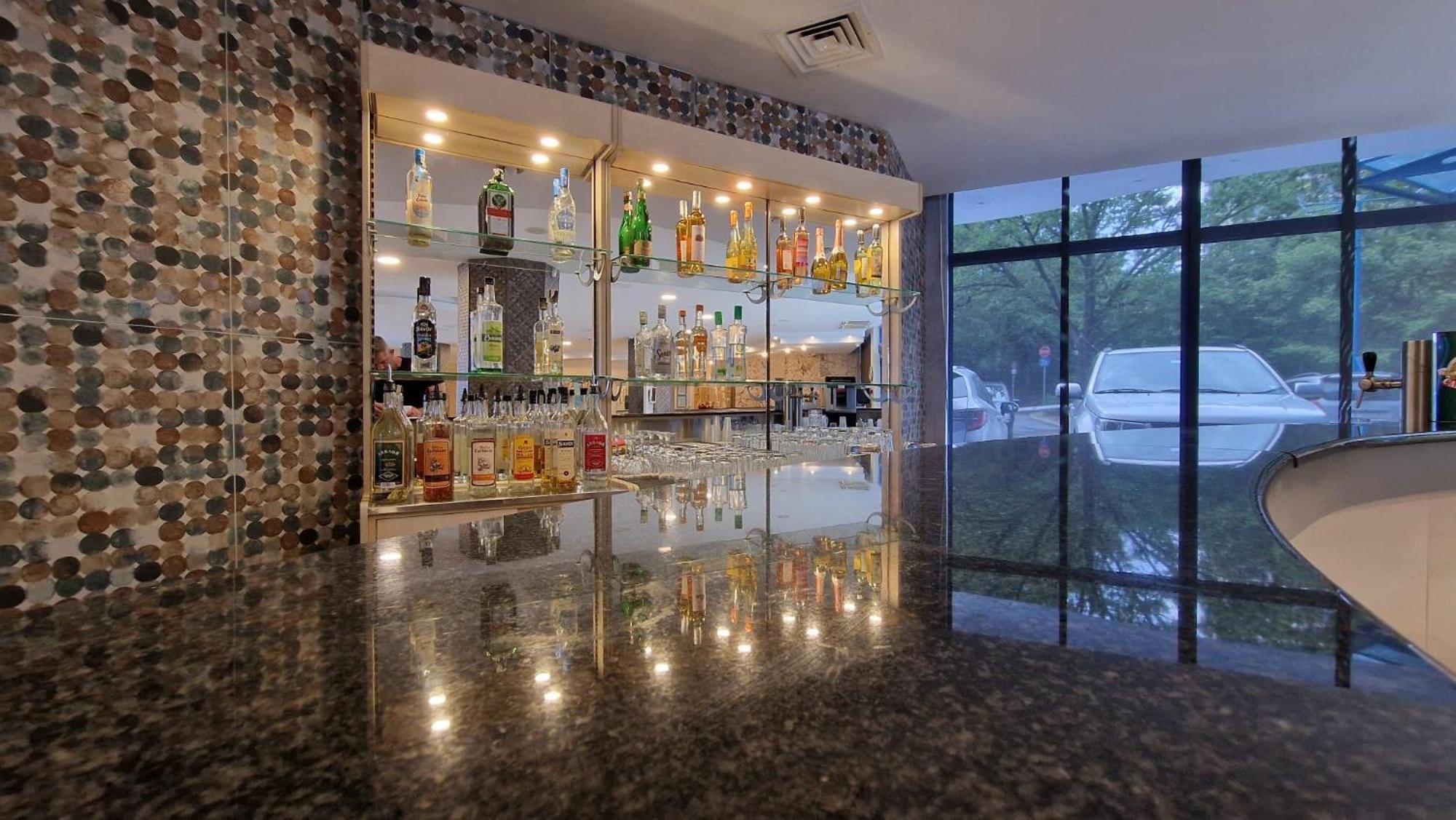 Aphrodite Hotel (Adults Only) Golden Sands Bagian luar foto