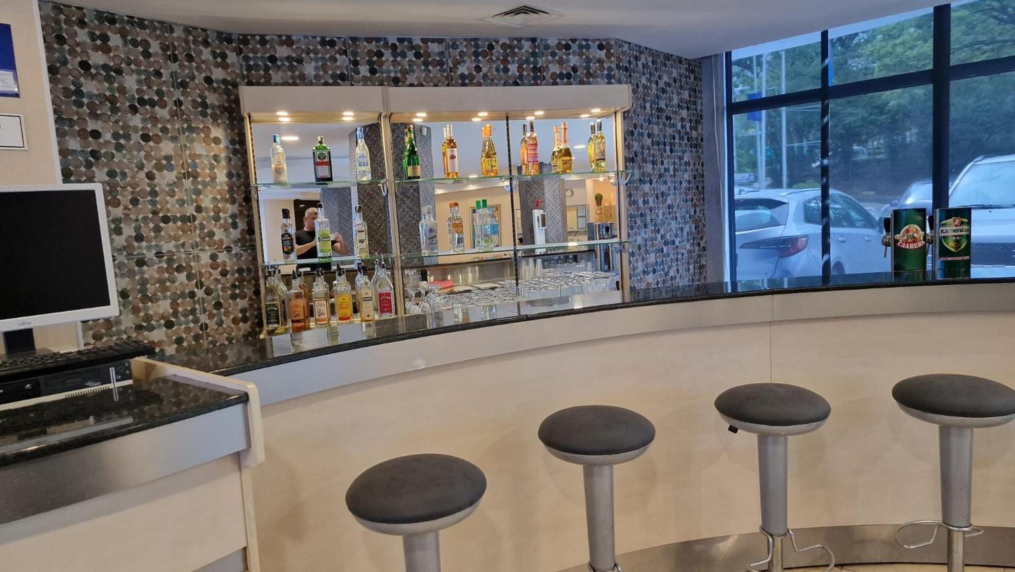 Aphrodite Hotel (Adults Only) Golden Sands Bagian luar foto